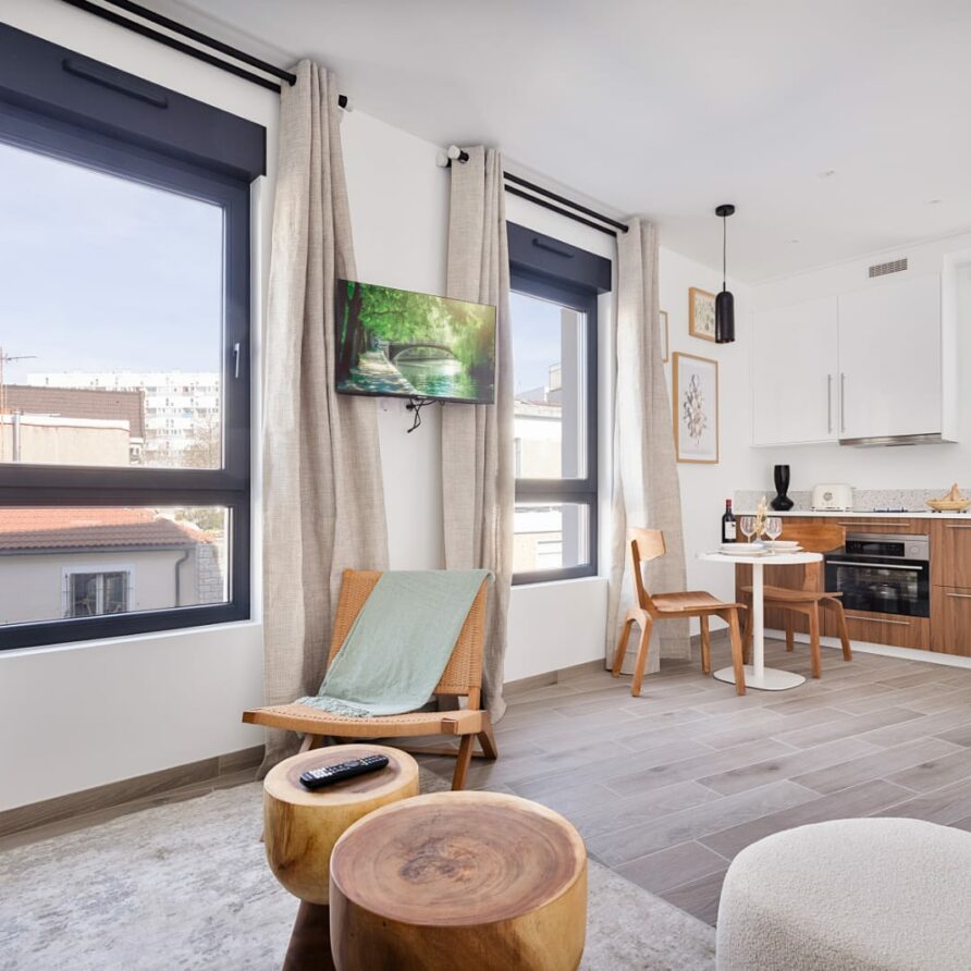 Espace repas du studio 1.1