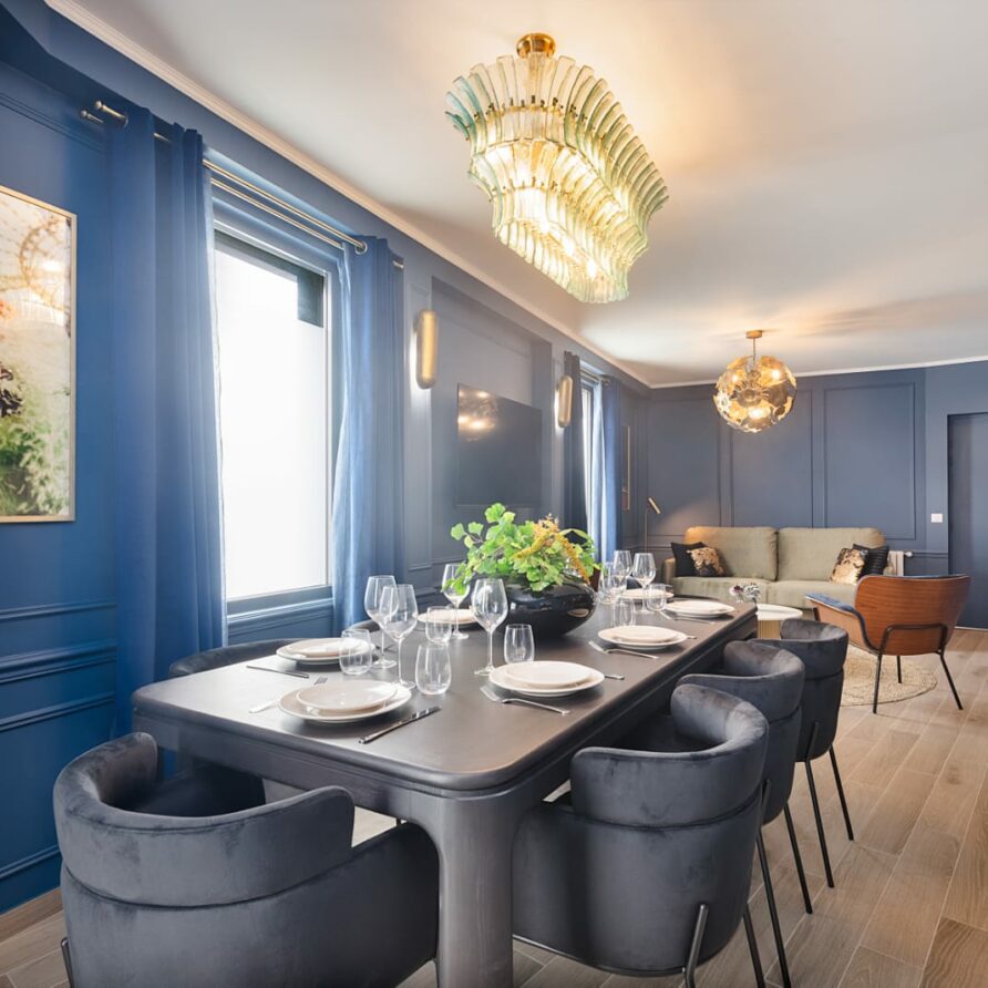 Appartement haut de gamme offrant plus d’équipements et de services que les autres T2. Idéal pour un séjour confortable avec prestations supplémentaires, dans un cadre lumineux, calme et soigné.